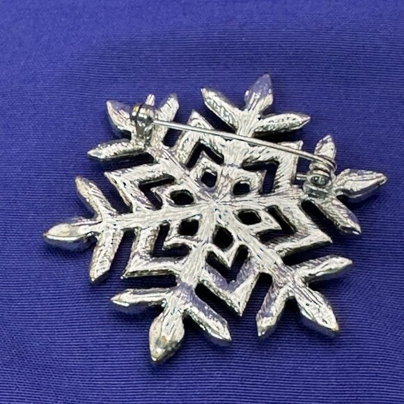 Silver-Tone & Black Crystal Snowflake Brooch – Christmas Accessory - Picture 6 of 8